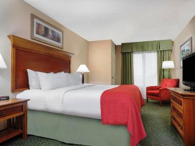 Wyndham Garden Otsego-minneapolis 2*