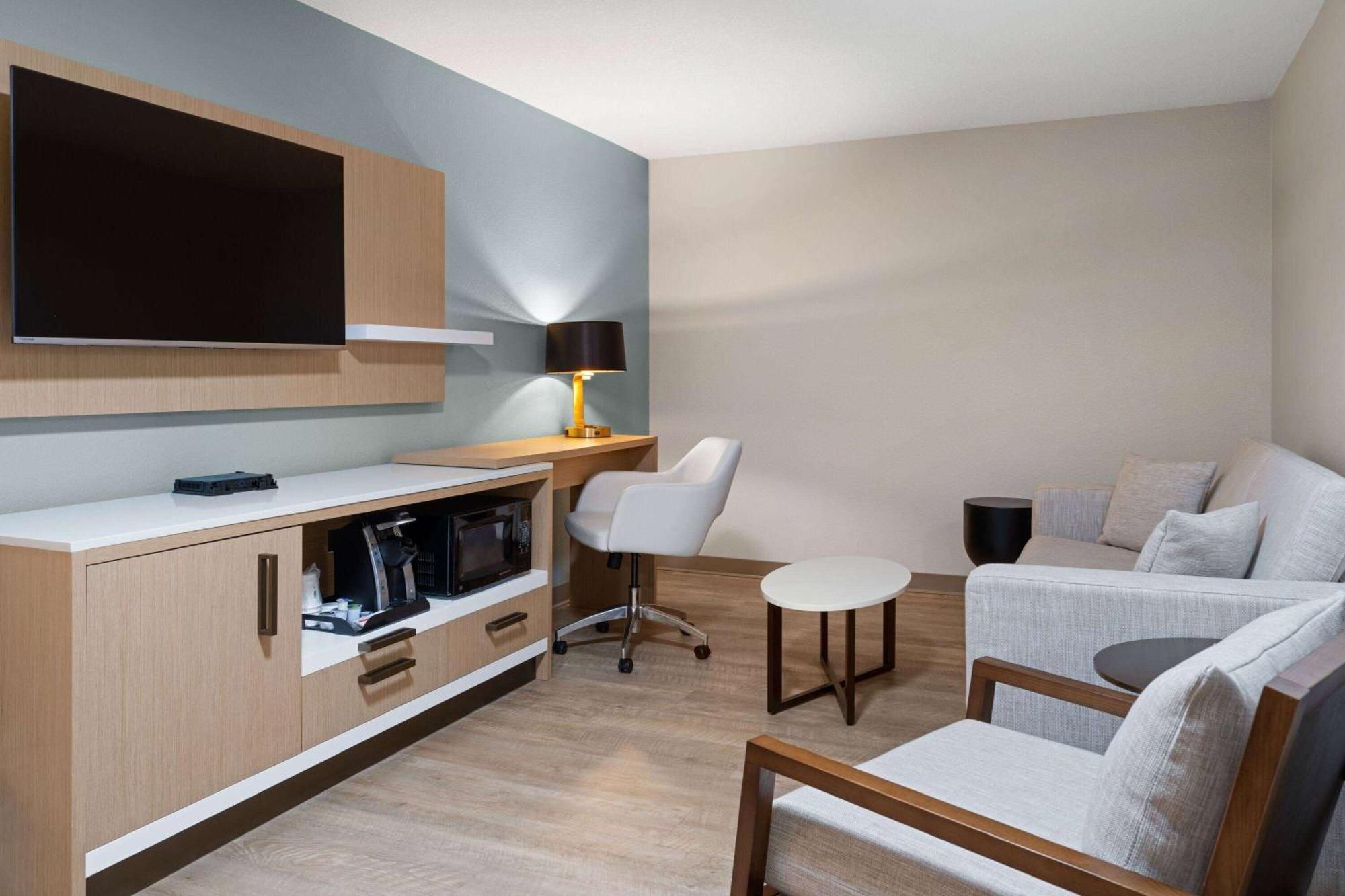 Hotel Wyndham Garden Otsego-minneapolis 2*